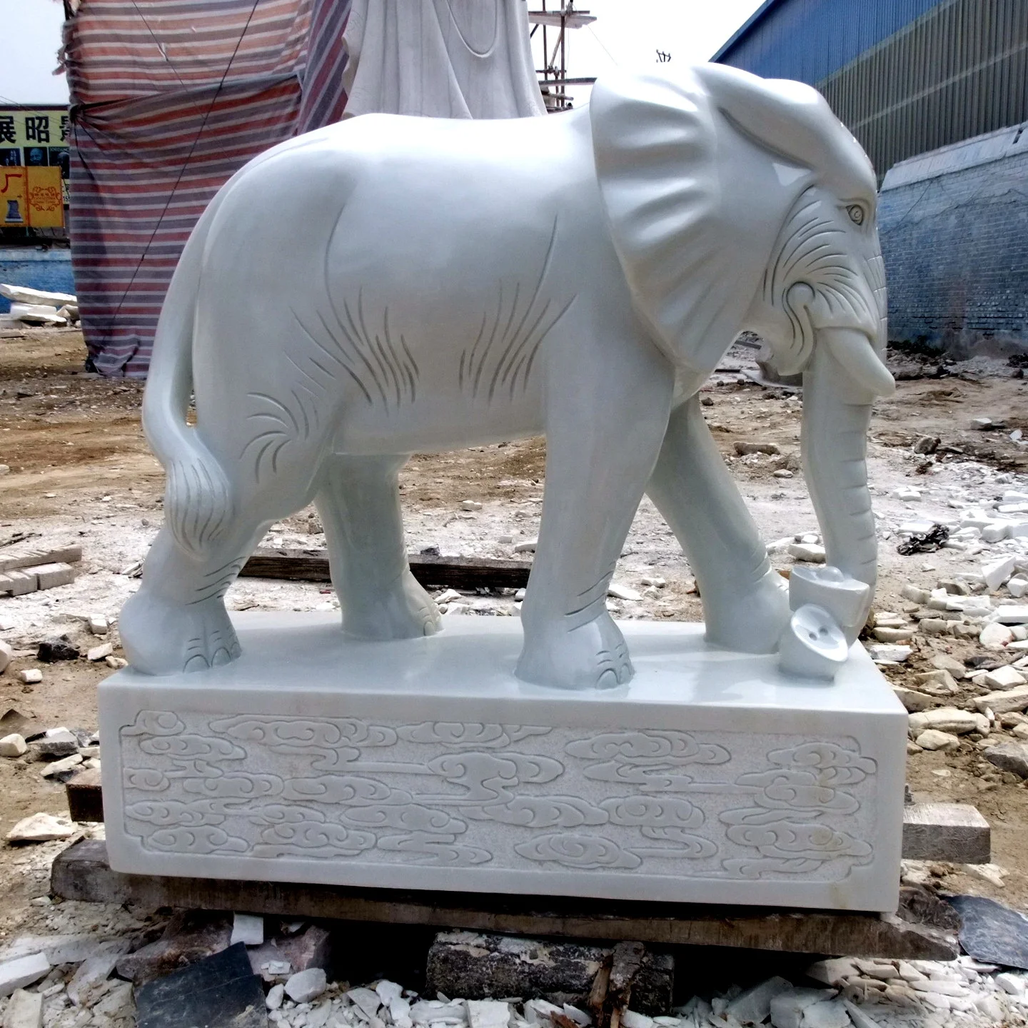 屋外の庭の刻まれた石の大理石の動物の像象の像| Alibaba.com