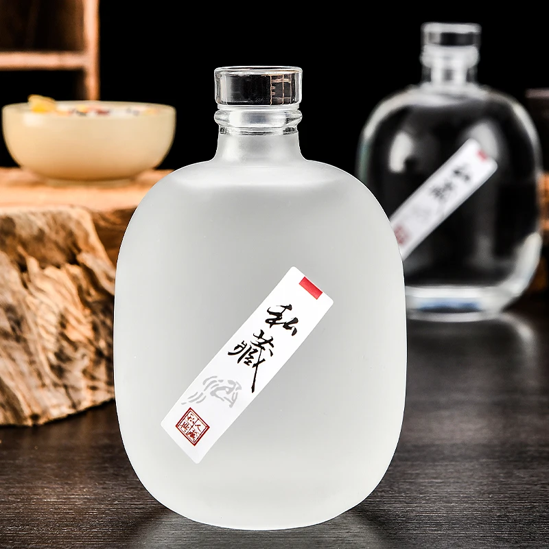 Alibaba.com: Clear 100ml 250ml 500ml glass spirit liquor bottles with ...