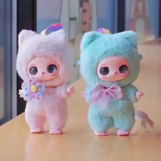 Liila's Lucky Cat V1 V2 Vinyl Plush Toy Pendant Blind Box