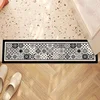 Azulejos negros con estampado retro