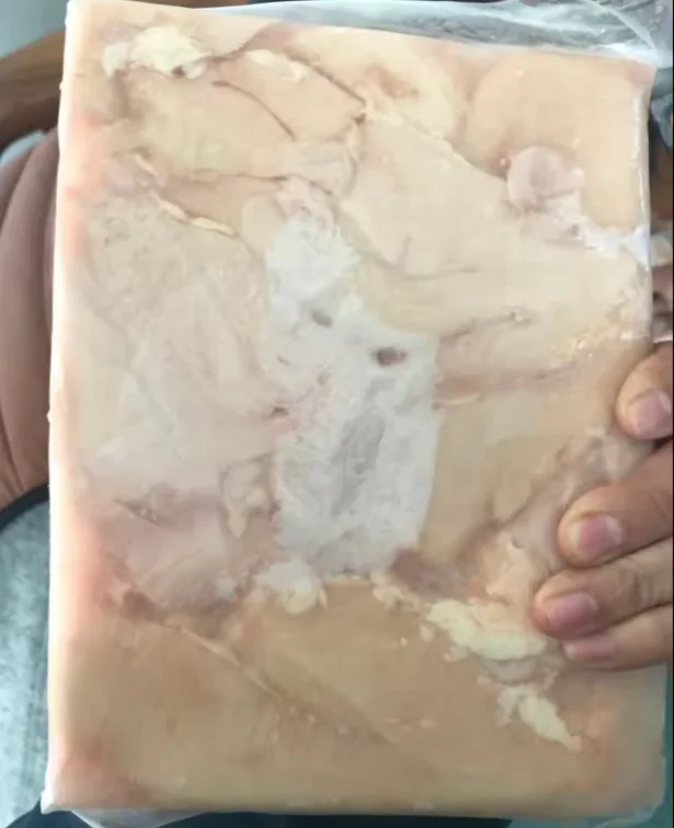 Small Packing  1kg /2kg Vacuum Packing  Frozen Chicken Breast Boneless Skinless Frozen Chicken Breast for Hot Sales