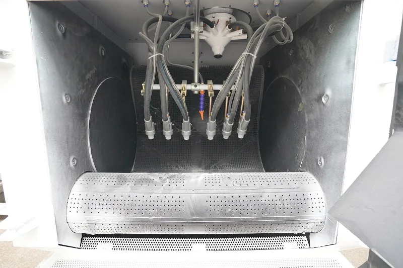 Rubber Belt Tumble Blasting Machine Automatic Sandblasting Cabinet