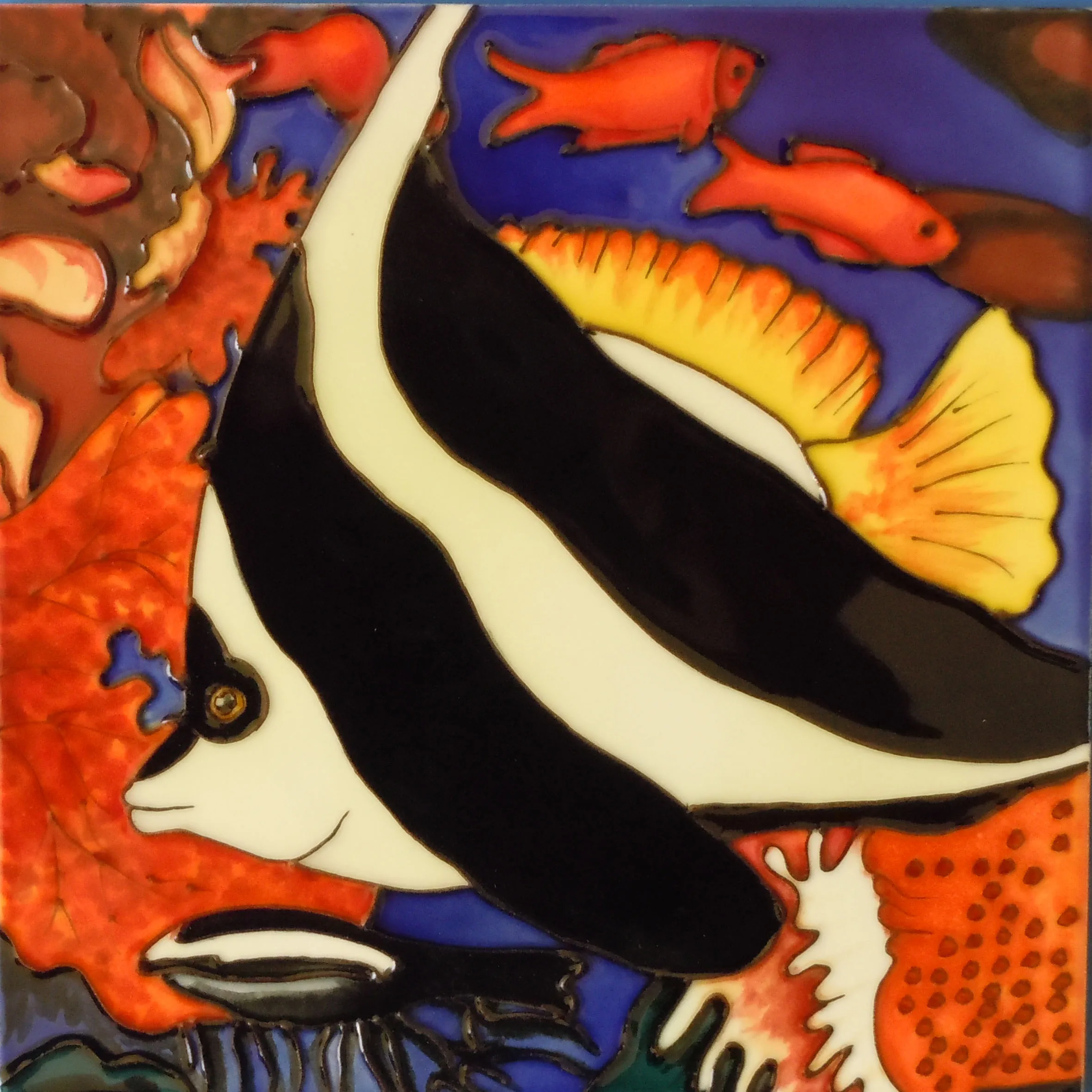 Bright and Vibrant Novelty Ceramic Home Decoration Hand Painted Ceramic Tile