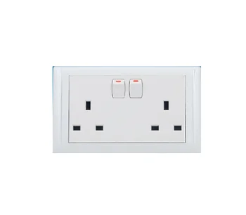 Qming qming Double UK socket with 16A switch industrial sockets plugs (Hardware product)