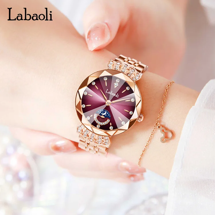Diamond Quartz Women's Watch OM-776775