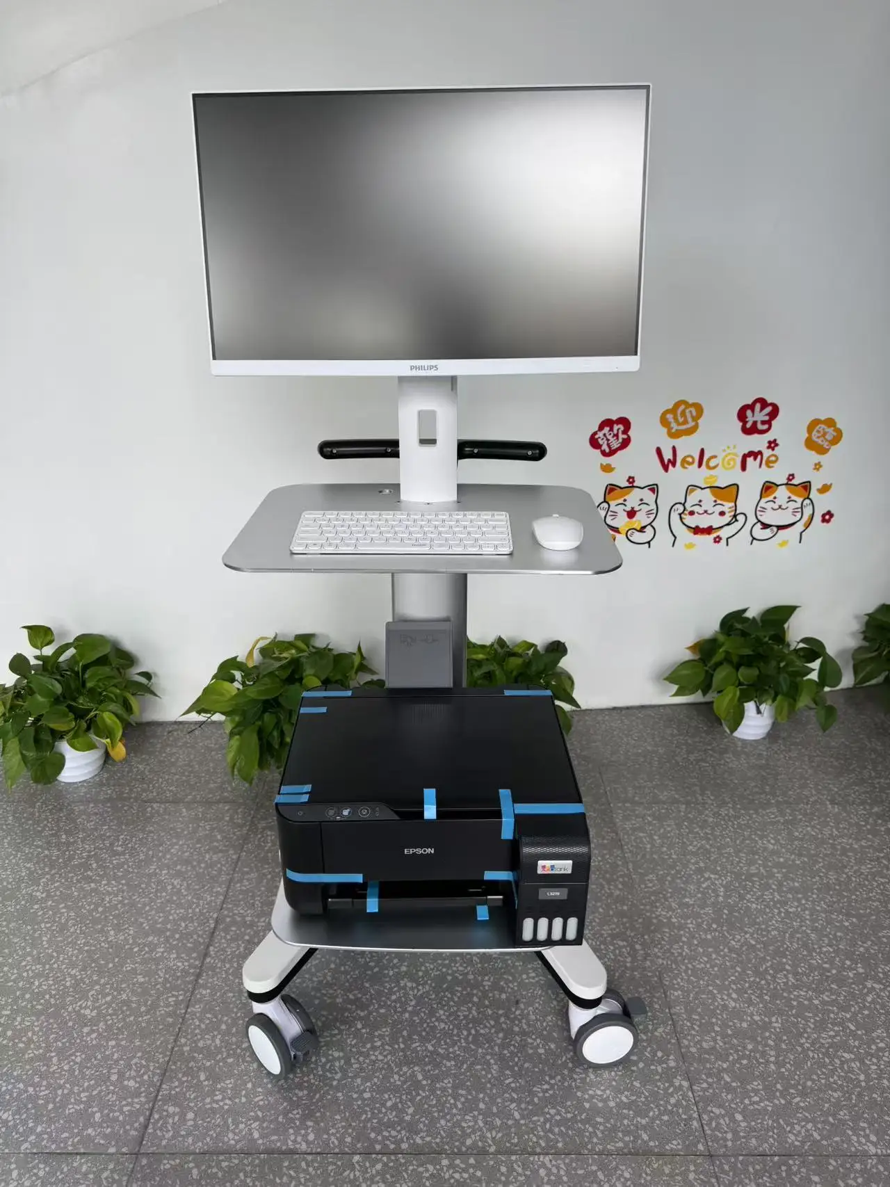 High Quality Silent Wheel Dental Oral Scanner Cart with Monitor Stand Modern Design for Hospital & Clinic for Hotels & Malls 5