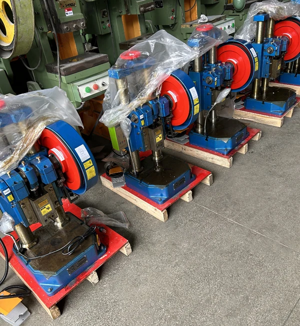 0.5-4 Ton Mini Desktop Punching Machine Punch Bending Press Electric Stamping Production Machinery for Metal Sheet