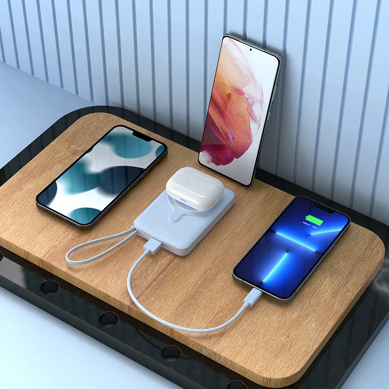 New Design 10000mAh Fast Charging Magnetic Wireless Battery Pack Portable Power Bank With Cable Type C