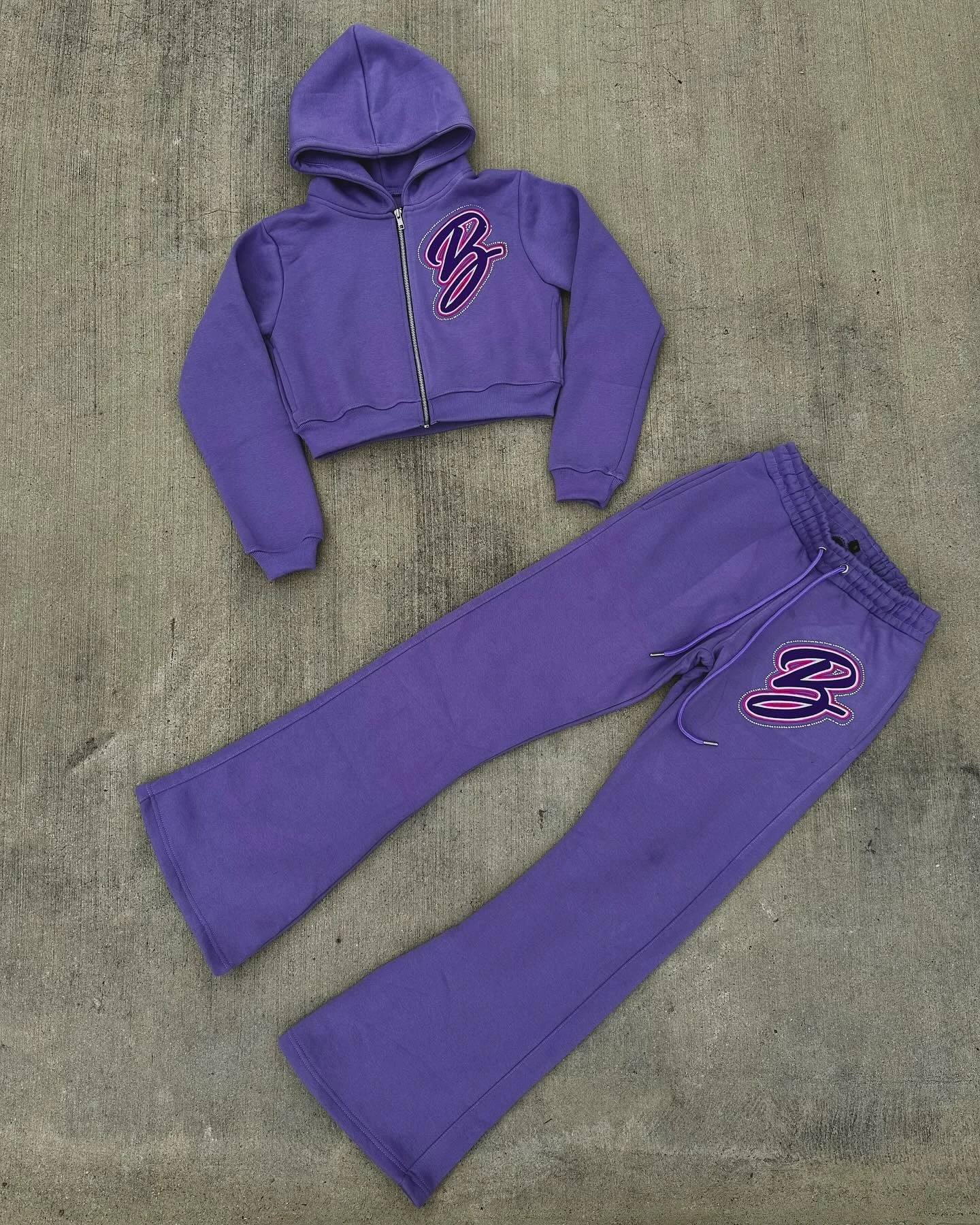 Custom Logo Rhinestone Embroidery Cropped Zip up Hoodie and Jogger Sweatpants Set Sweat Suit Flare Sweatsuit Tracksuit for Women gallery 2