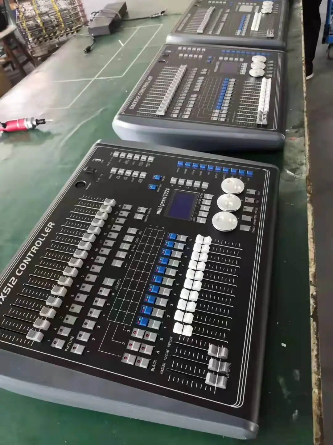 Professional Mini Pearl 1024B DMX Lighting Controller for DJ