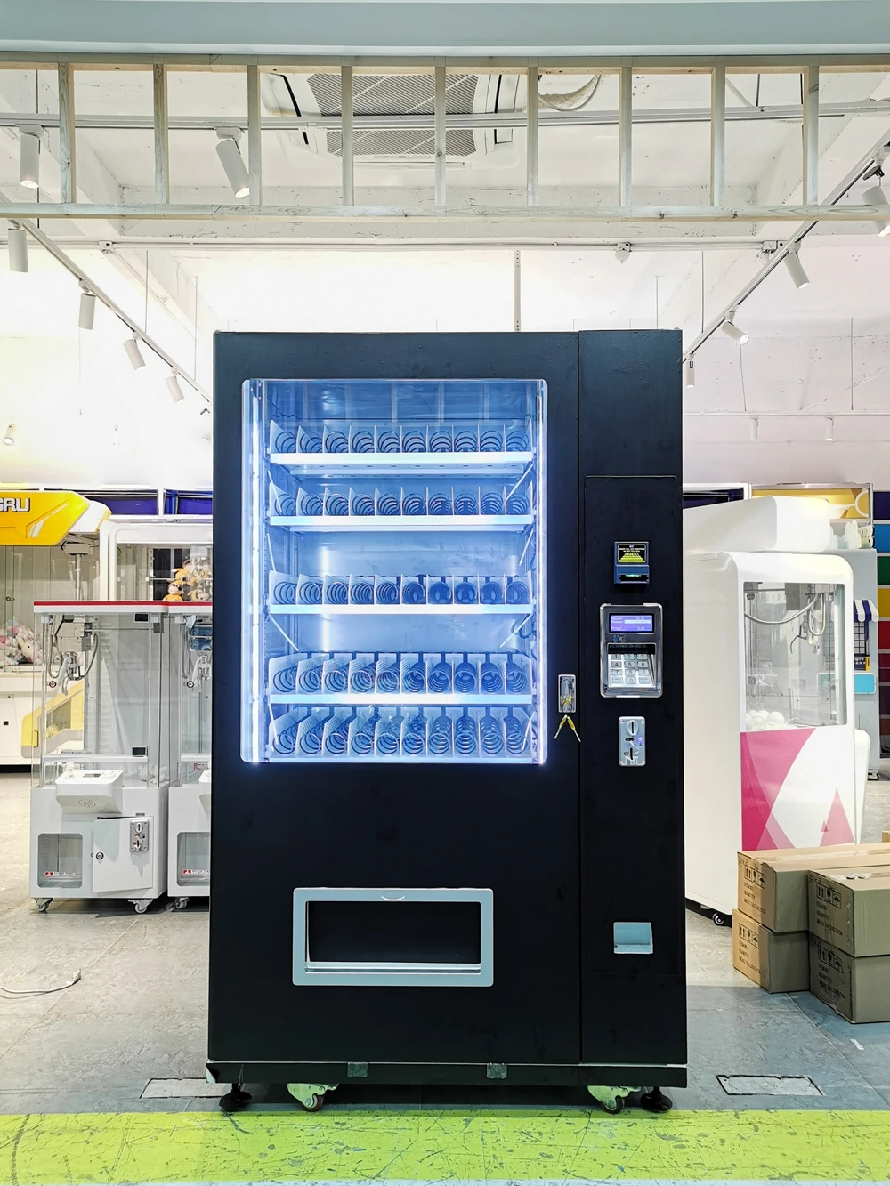 Factory Wholesale Frozen Vending Machine Indoor Outdoor Combo Vending Machine For Foods And Cold 3766