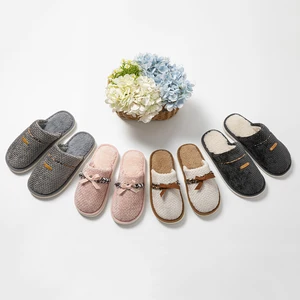 Couple's Comfortable Indoor Winter for Slippers with Stylish Bowknot Design Soft PVC Outsole Anti-Slip Fur for a Cozy Winter