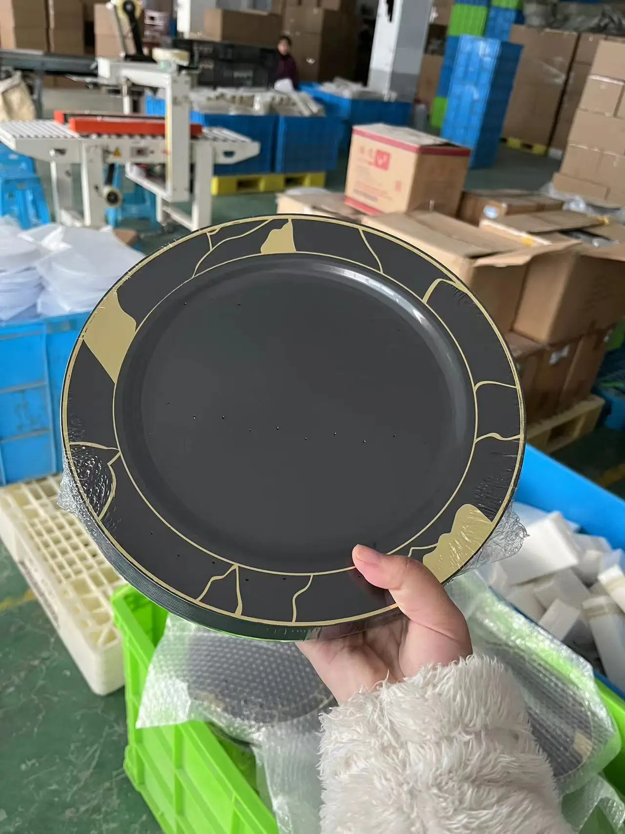 175pcs White And Gold Rim Disposable Dinnerware Sets For Wedding Party