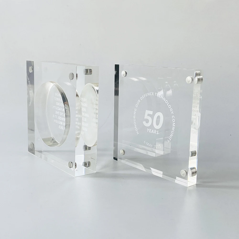 アクリル製マグネット式コインフレーム プラスチック製コインメダルディスプレイホルダー 2個 CNCフライス加工チャレンジコインケース