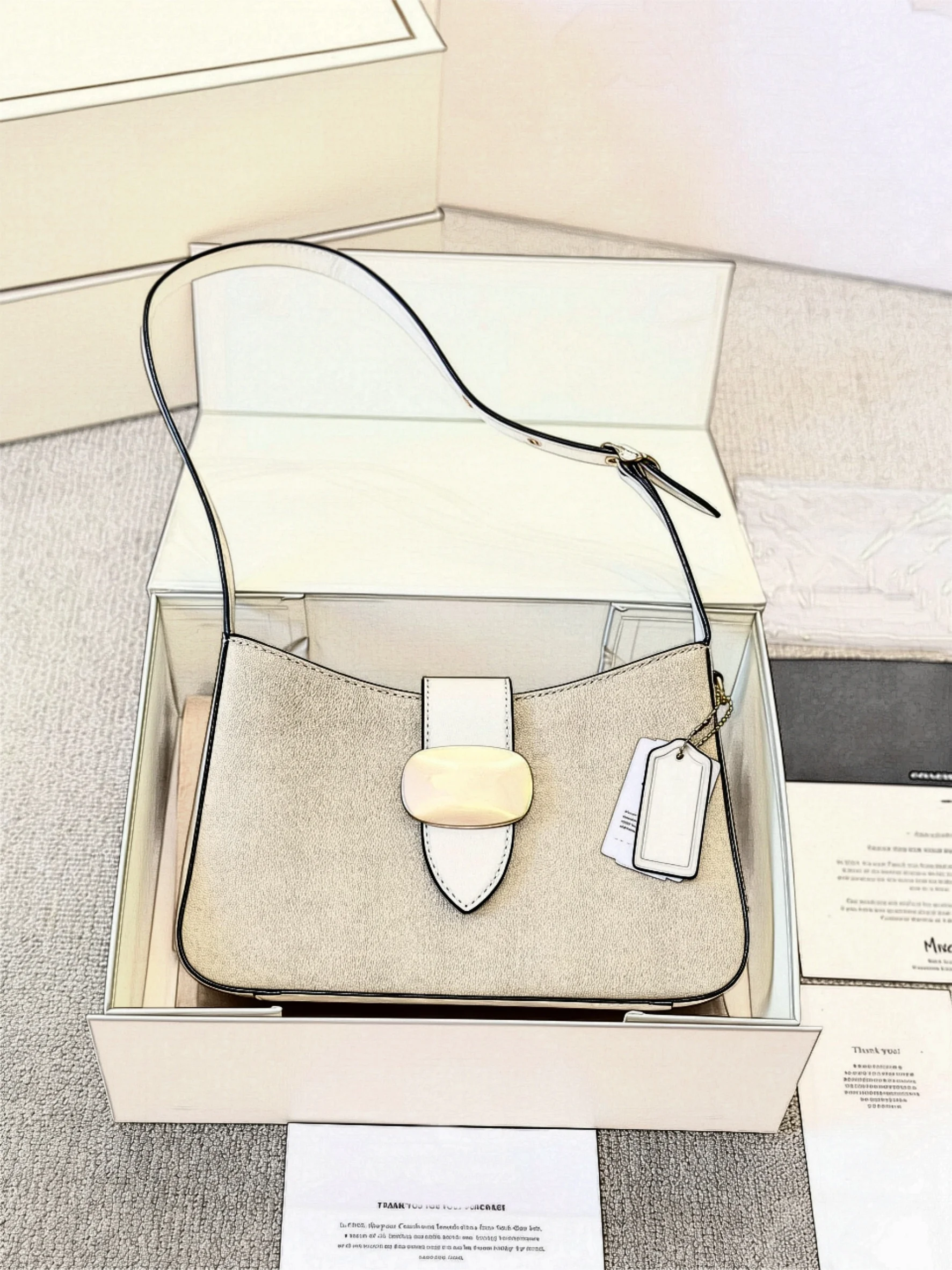 LING YU Women’s PU Bag Metal Chains Unique Design Single Strap Zip Closure Crossbody Shoulder Hand-Held Box-Style Stylish Small
