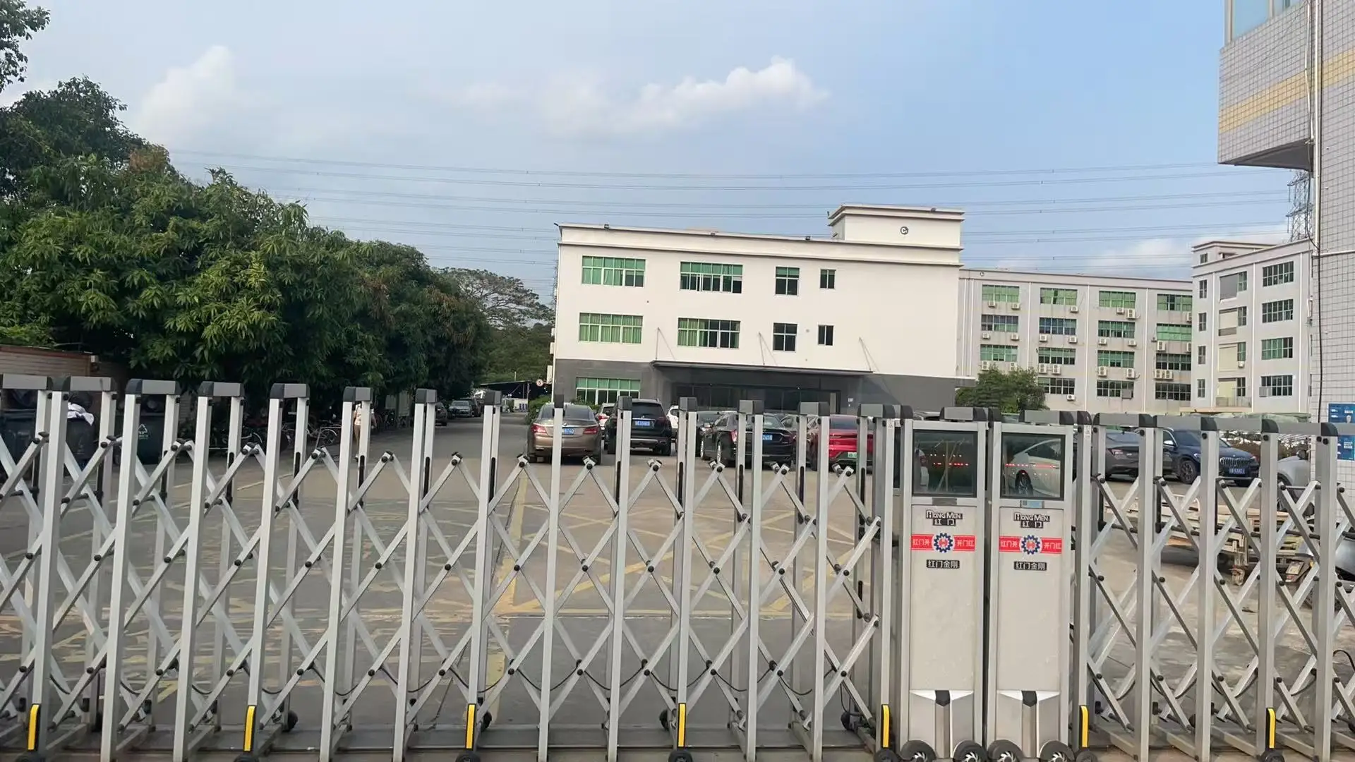 Company Overview Guangzhou Peterson Clothing Co., Ltd.