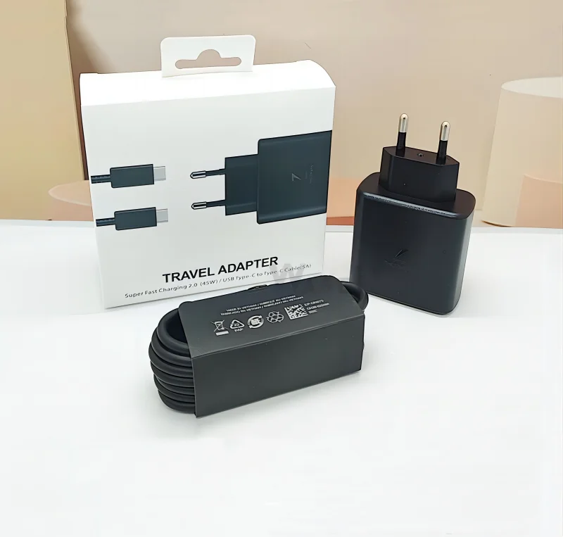 Hot Selling 45W Type-c Charger Cubes PD 3.0 Adapter Super Fast Charging Power US EU Plug for Samsung S24 S23 S22 Ultra S21 S20