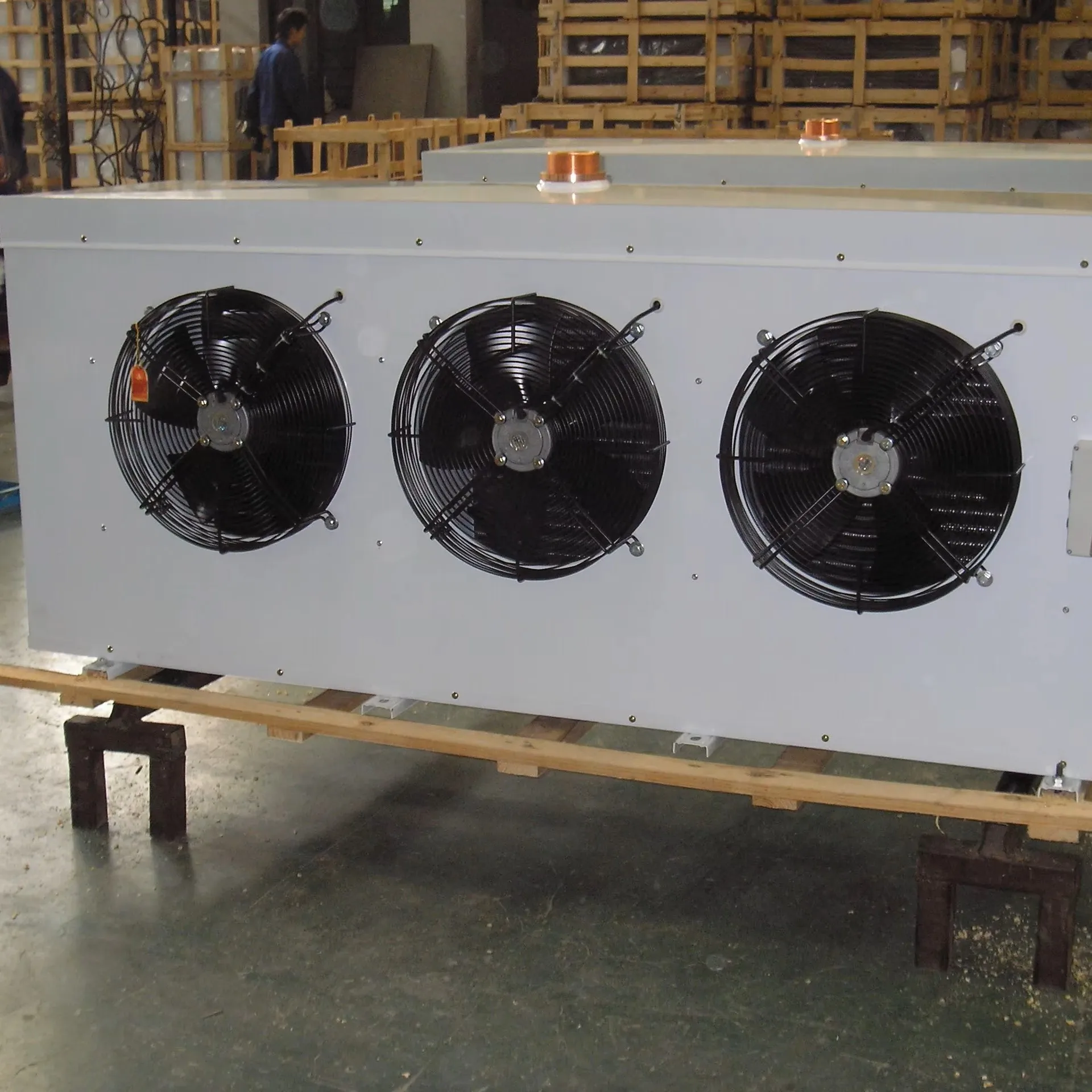 Commercial and industrial air coolers for cold storage, freezers and refrigerated warehouses
