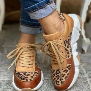 Custom Logo Comfortable Leopard Walking Sneakers for Daily Running Sports Shoes Ladies Fashion Style Women Casual Sports Shoes