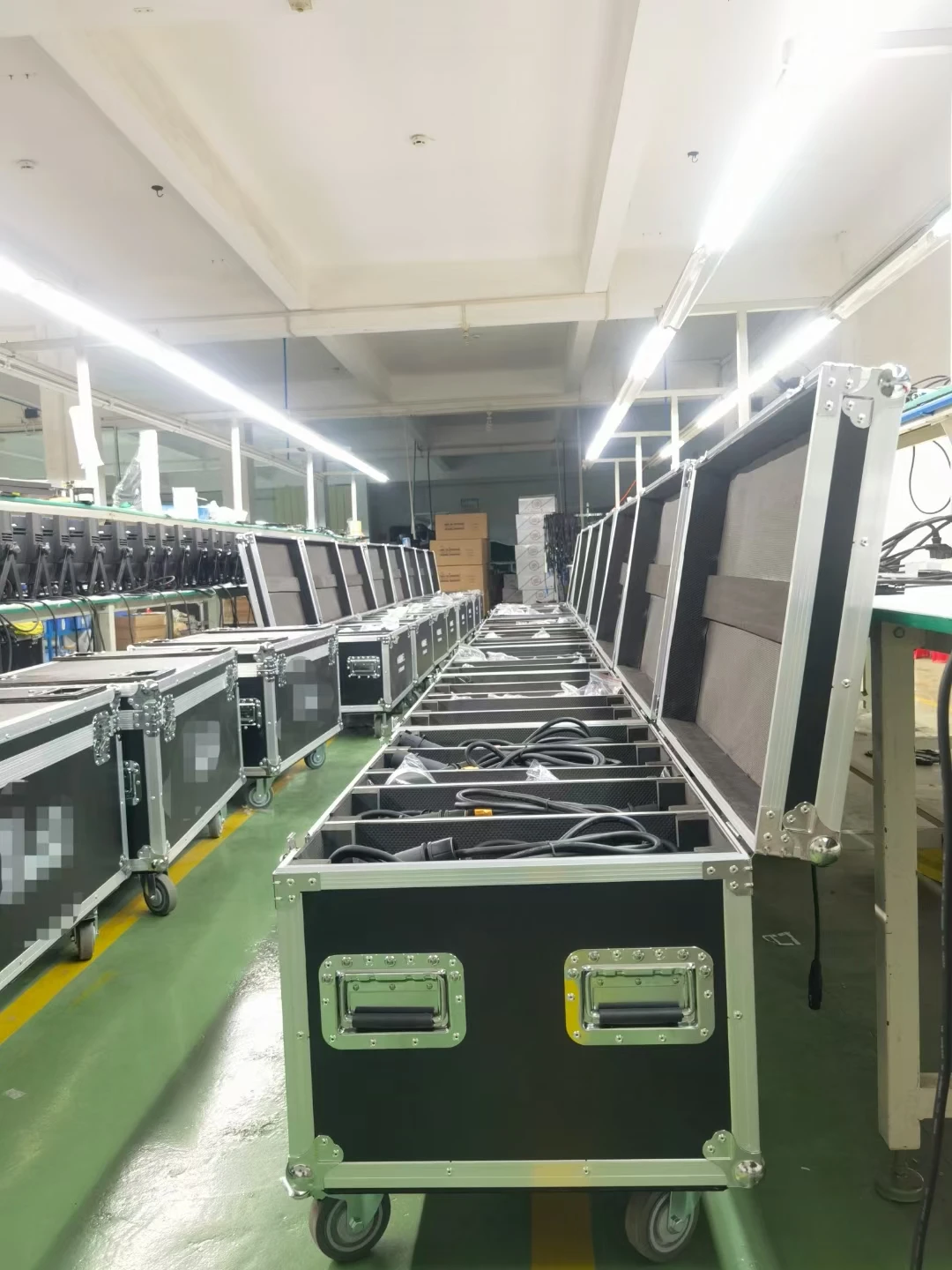 STAGE LIGHT FACTORY (11)