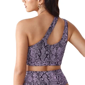 Customized Women's Lightweight Yoga Bra Hollow Out Seamless Single Shoulder Strap with Chest Pad for Yoga Sports Running