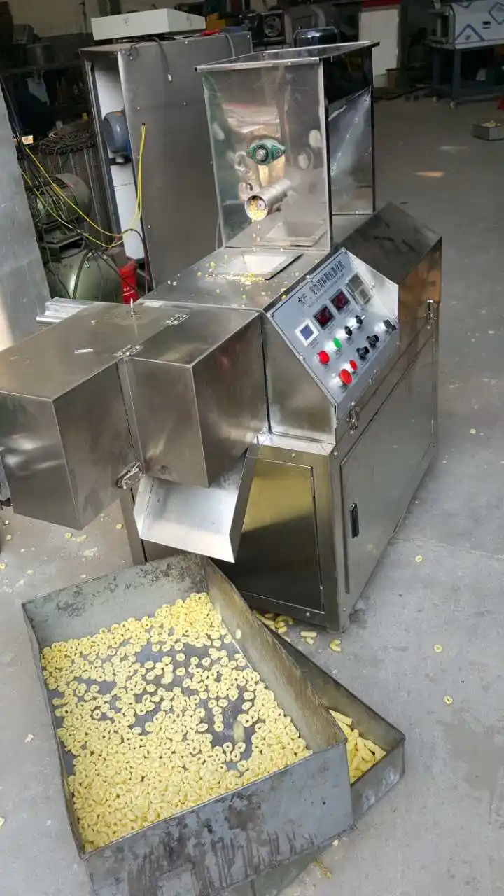 Ring Extrusion New Automatic Small Chip Maize Pellet Corn Puffing Maker Ball Manufacturing Rice Extruded Puff Mini Snack Machine