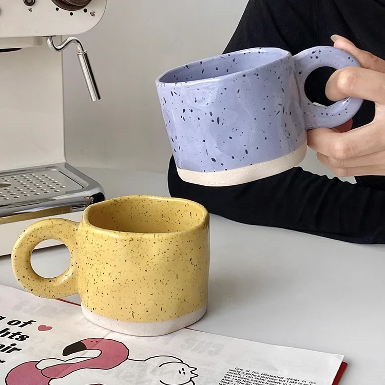 Factory Wholesale Coffee Mug Stoneware Coffee Mugs 10 oz Ceramic Handmade Coffee Cups with Handle for Latte manufacture