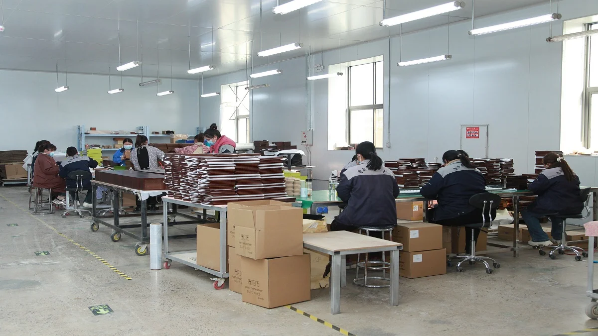 Caoxian Dongxing Arts And Crafts Co., Ltd. 2