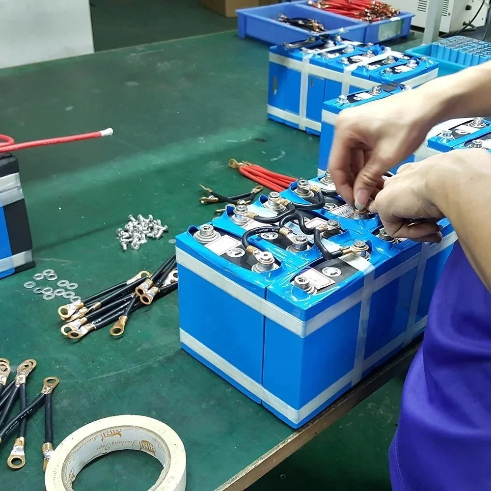 Large Capacity 2kwh Lithium Iron Phosphate Battery Solar Energy Storage Lithium Ion Batteries 12v 200ah Lifepo4 Battery