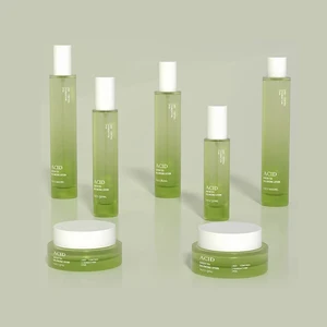 2026 Latest Style Elegant and Fashionable Glass Bottle Unique Slender Design 100ml 80ml 50ml 30ml Pump Spray Glass Bottle