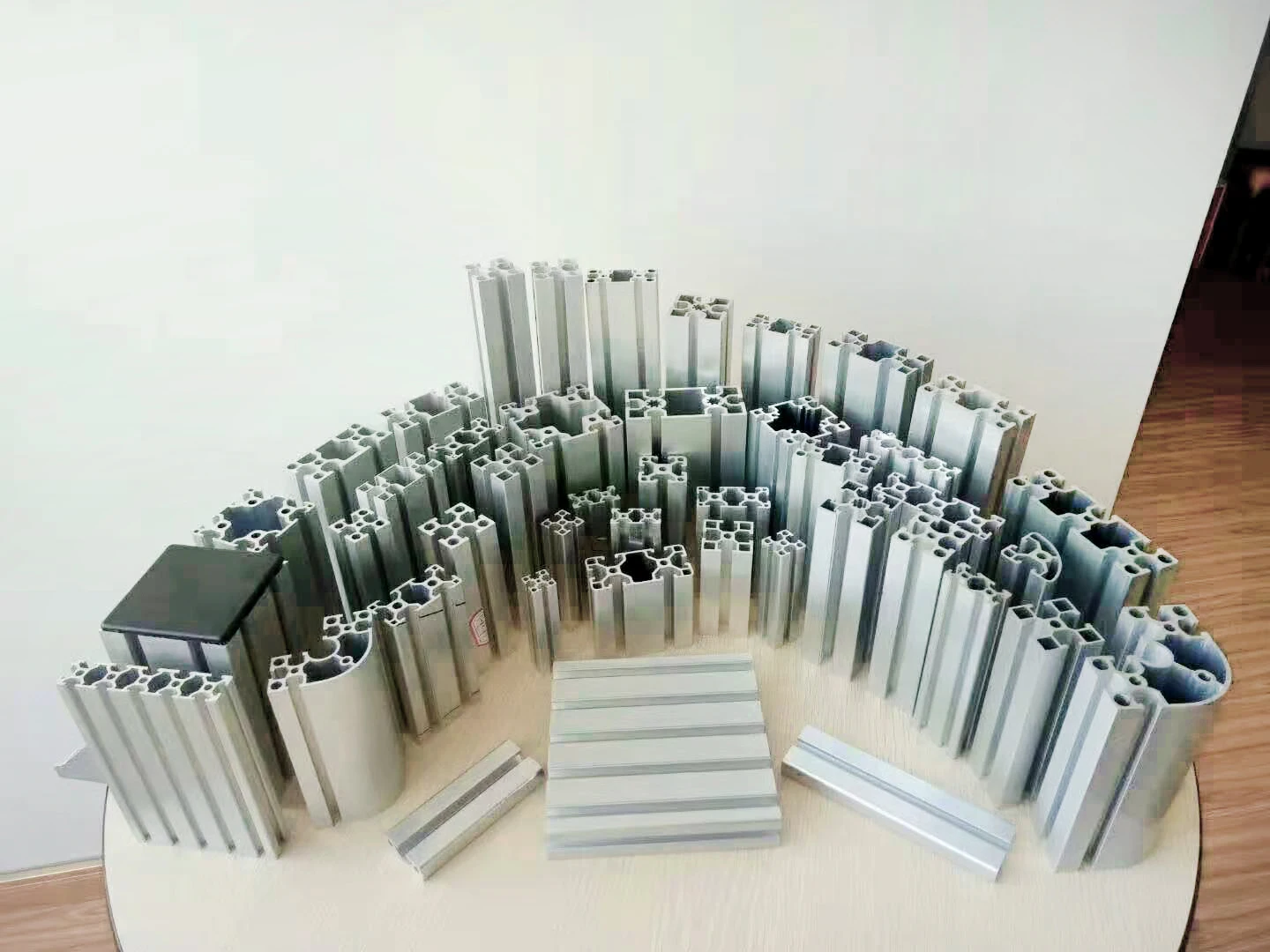 Factory Direct Sales 60x120 Silver Anodized Aluminium Profile Supplier 60120 Industrial Aluminium Frame Material T Slot Profile