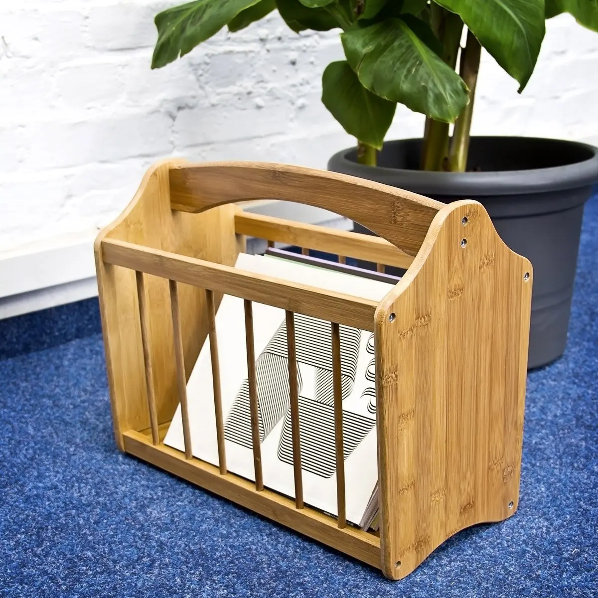 Magazine Rack Made of Robust Bamboo with Handle Space-Saving Magazine Rack Stand Holder for Transporting Newspapers, Newsletters