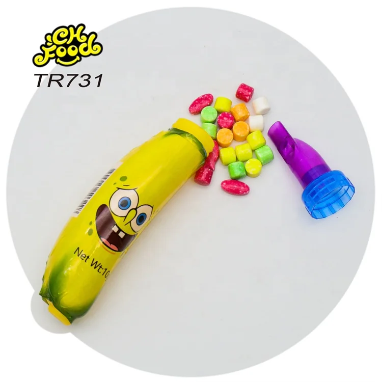 Wholesale and OEM Plastic Whistle Banana Shape Toy with Fruit Flavor Tablet Candy Sweet Snack Food for Kids Halal Candy Toy