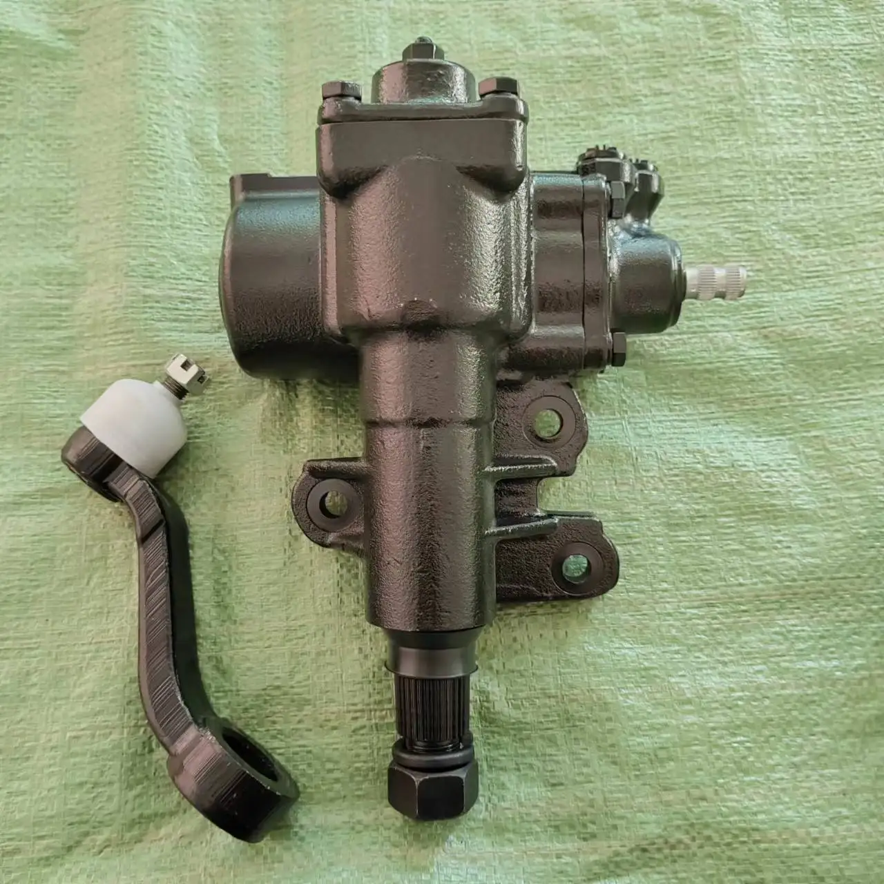 パワーステアリング ギアボックス フィッティング 500/605 インパラ