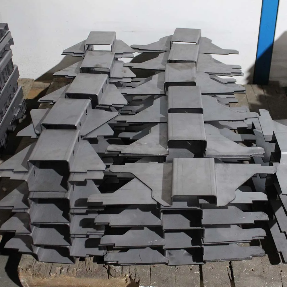Professional Stainless Steel Aluminum Laser Cutting Machining Custom Tool Sheet Metal Perforated Bending Fabrication Service
