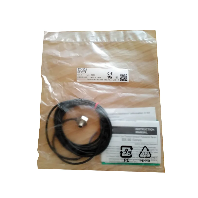New Original EX-32A Photoelectric Sensor, EX SeriesHigh sensitivity, quick response. Stable operation and strong anti-interference. Used for object detection and position sensing in industrial automated production equipment.