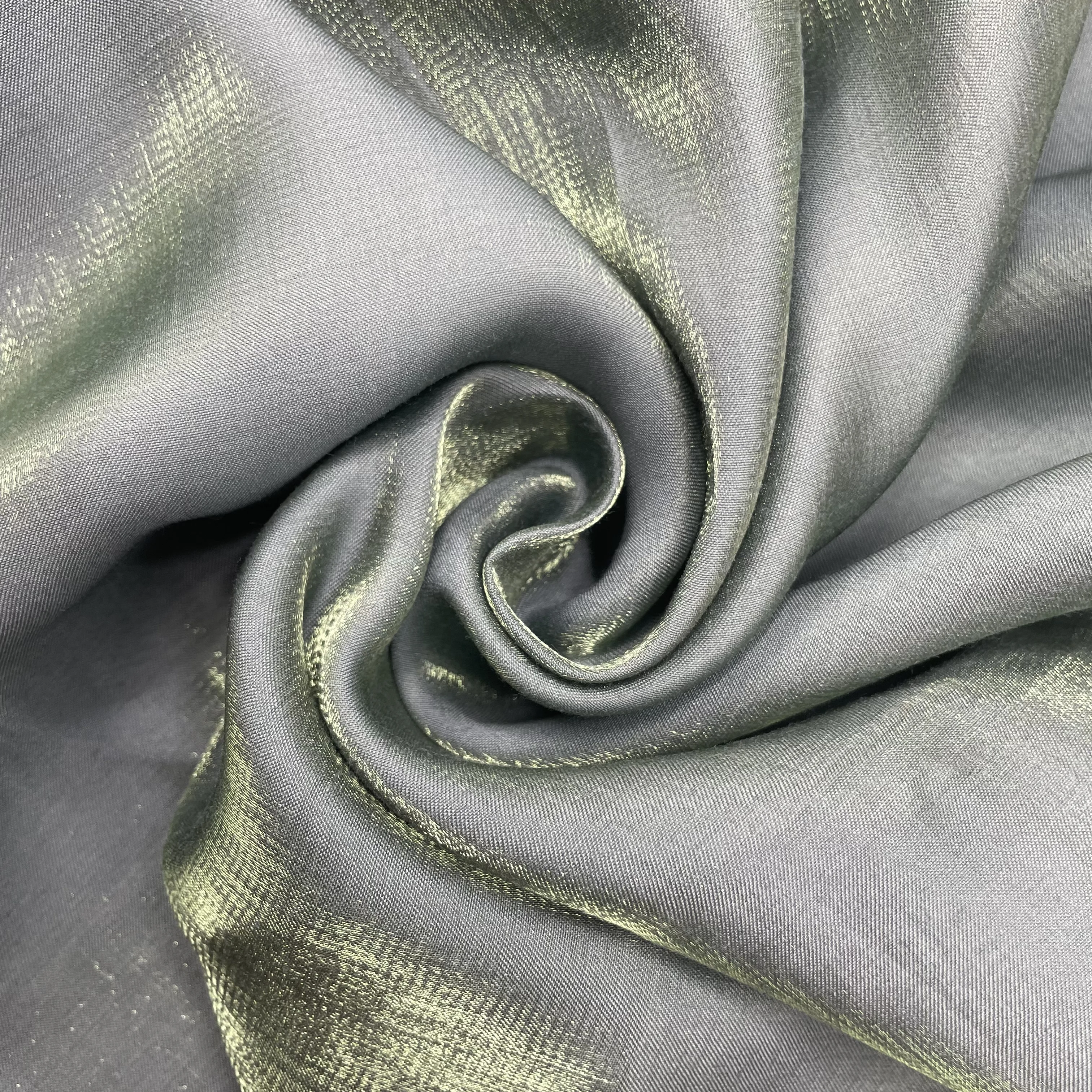 High Quality 80Gsm Polyester Rayon Shinny Silky Satin Metallic Fabric