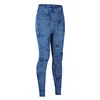 tintura per cravatta blu