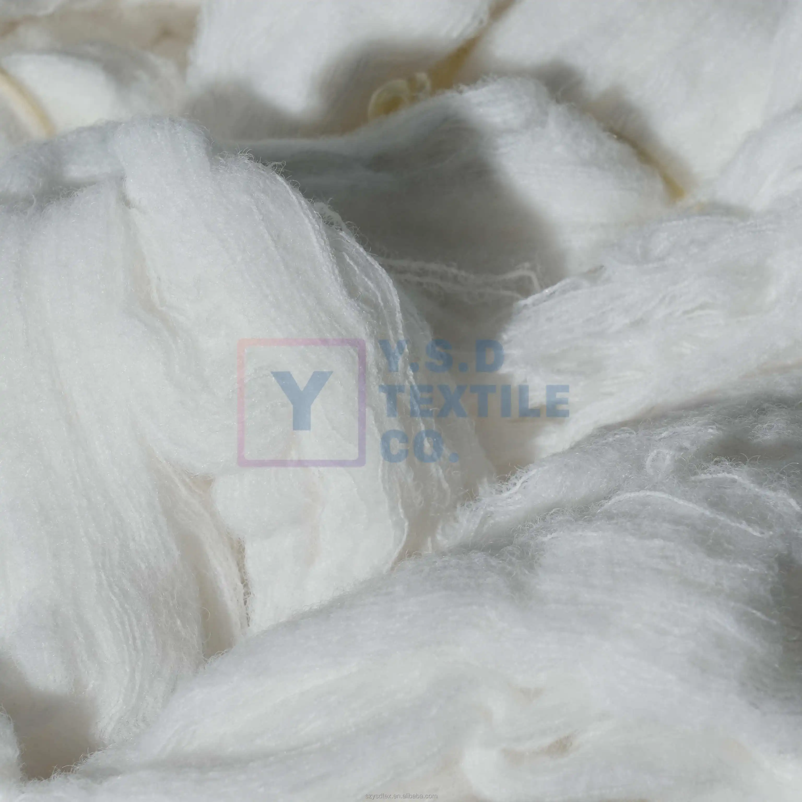 Hochfestes gefärbtes Musterstrickgarn 0,9-1,3 cm Nylon-Federgarn Wärmestabil zum Stricken
