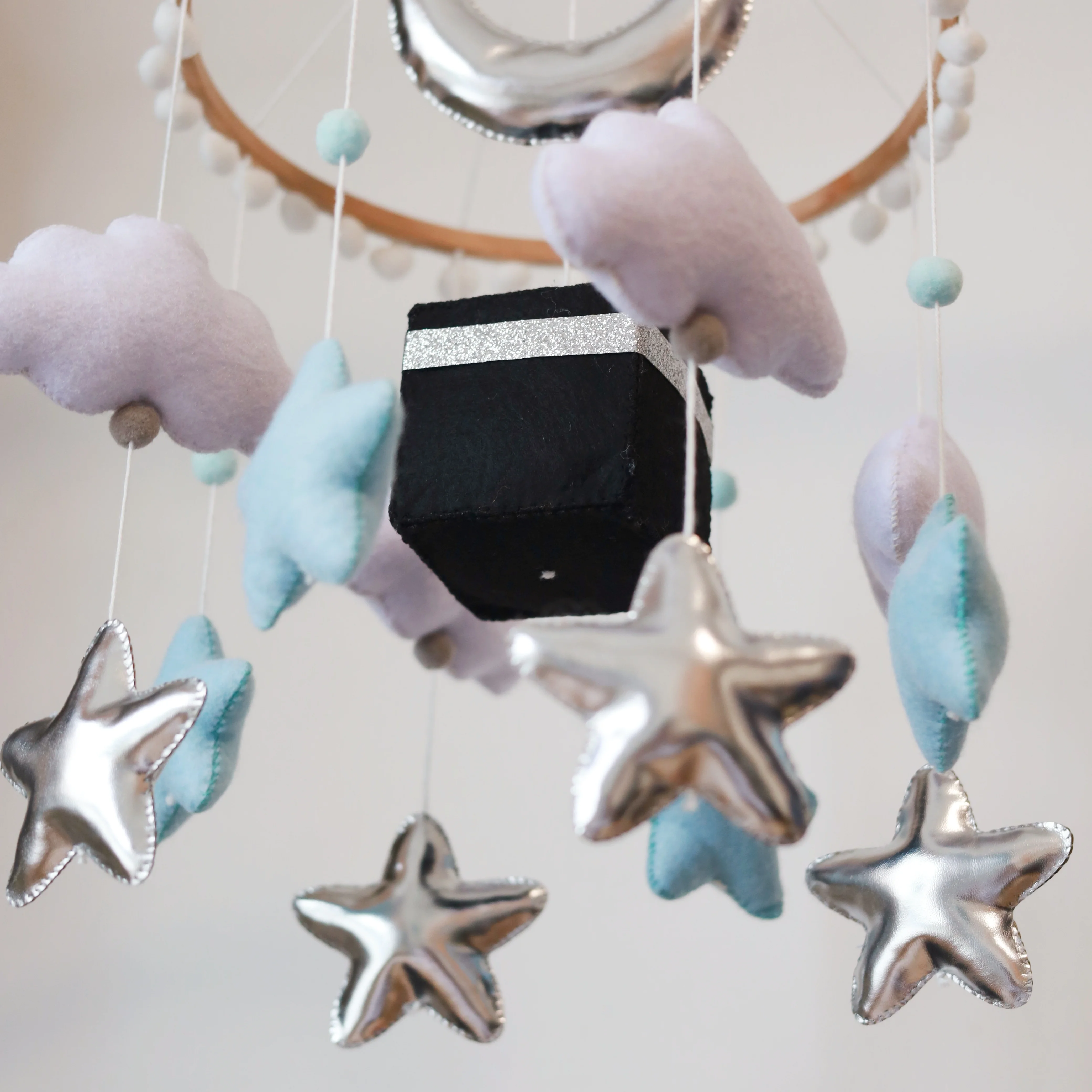 High Quality Children Blue Islamic Product Muslim Kaaba Gift Felt Quran Cube Hanging Toys Baby Accessories Cot Mobile with Music