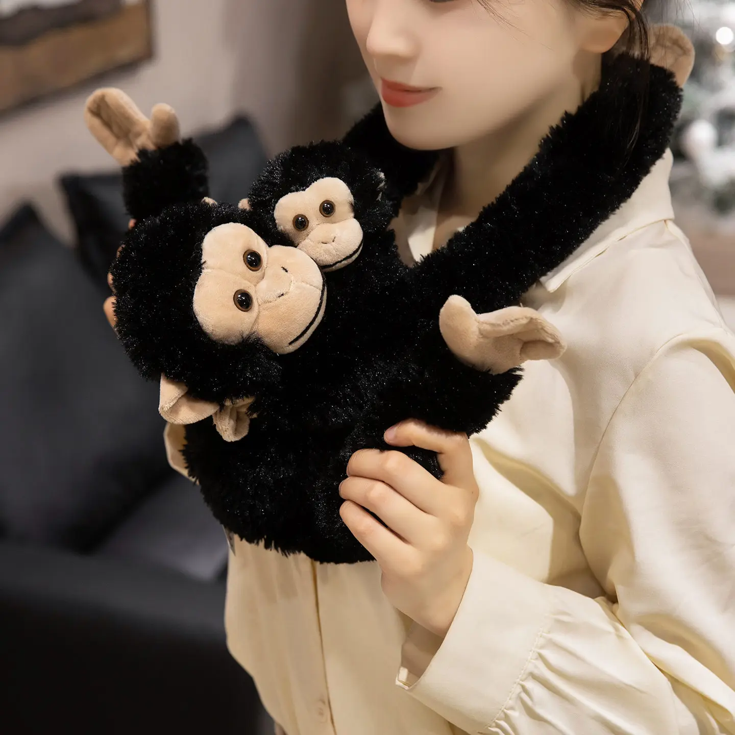 Lenwen Plush Gorilla Family Set - 5 Piece Mommy & Baby Stuffed Animals (14 Inch Large With 4 Small)