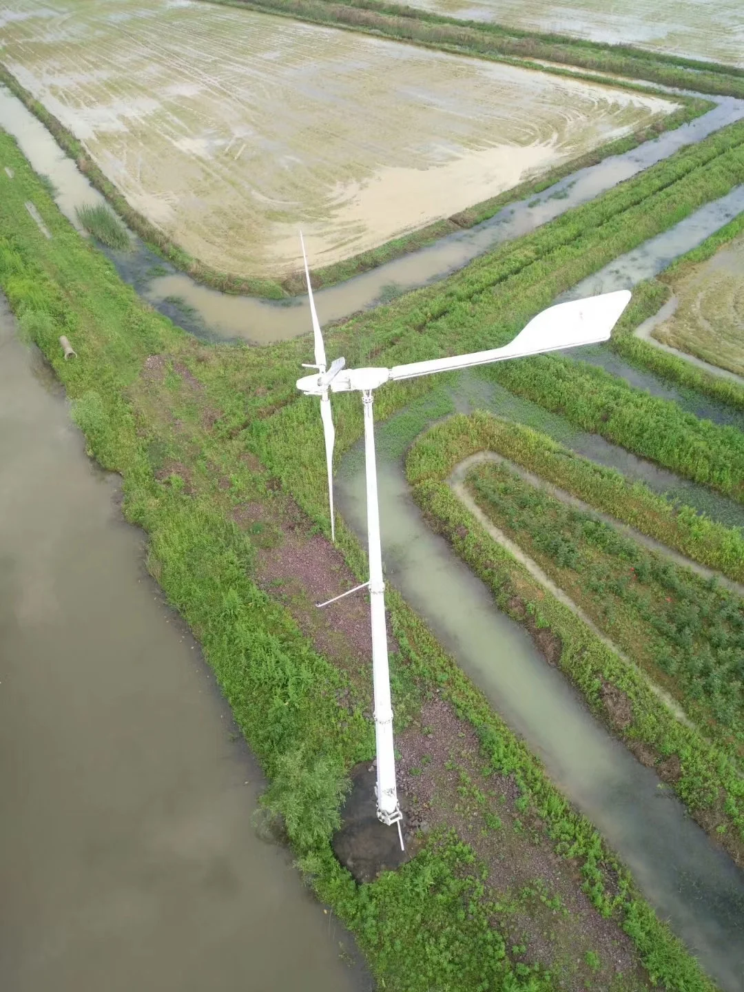 Pitch Control High Output Horizontal Axis 1kw 2kw 3kw 5kw 10kw 20kw 30kw Eolic Wind Generator Connect to Grid