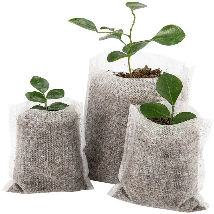 200Pcs Non-woven Nursery Grow Bags Biodegradable Plant Seedling Pots Aeration 