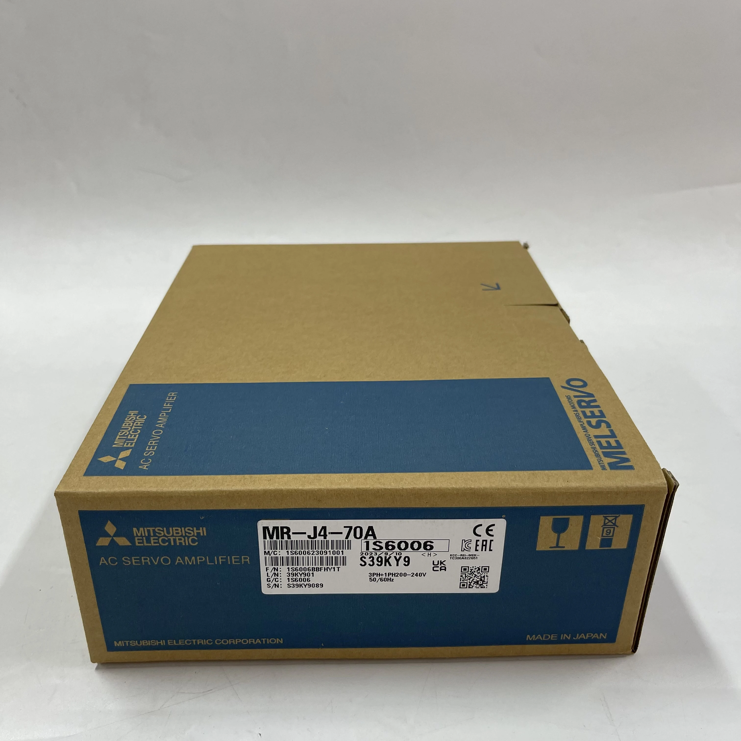 Mitsubishi AC Servo Amplifier MR-J4-70A Mitsubishi AC Servo Amplifier MR-J4-70A