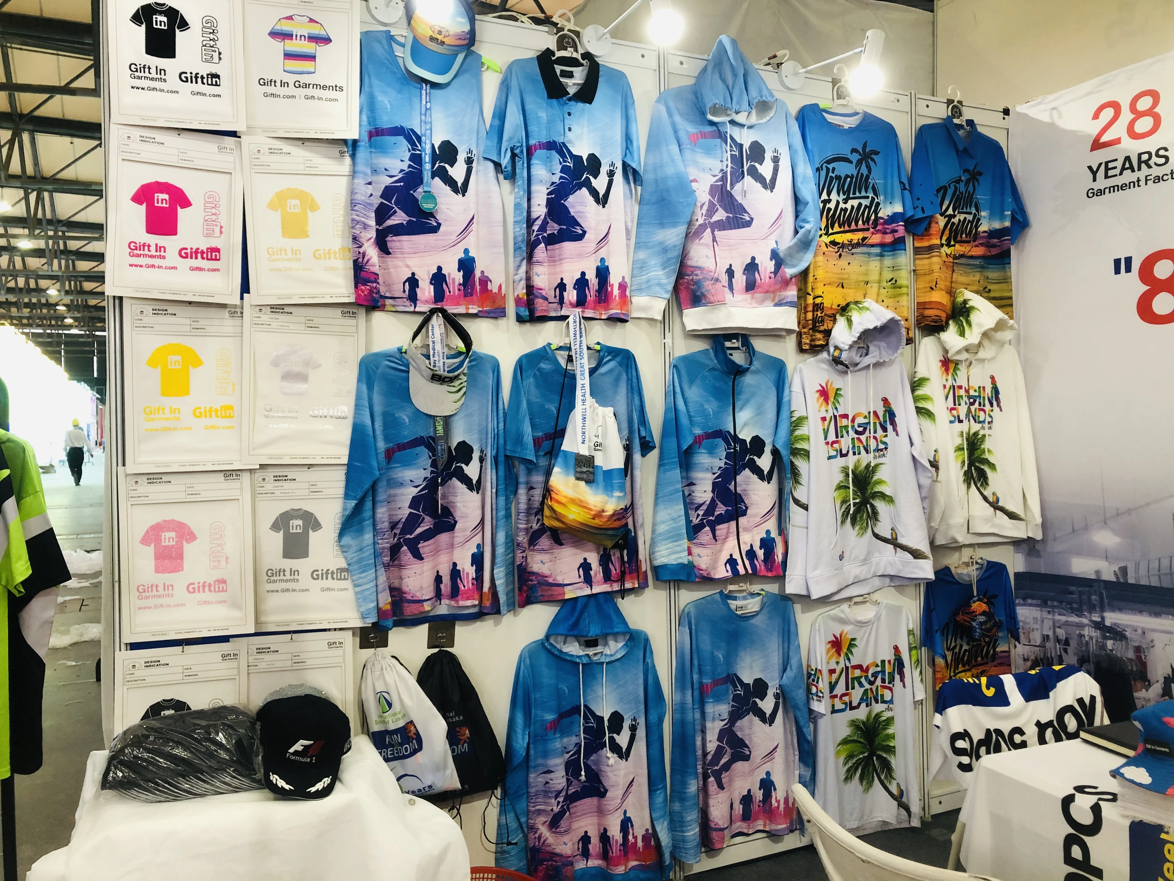 Custom Sublimation Hoodie Polyester Island Style Souvenir Gift Hoodies All Over Printing Pullover Blank Hoodies for Men