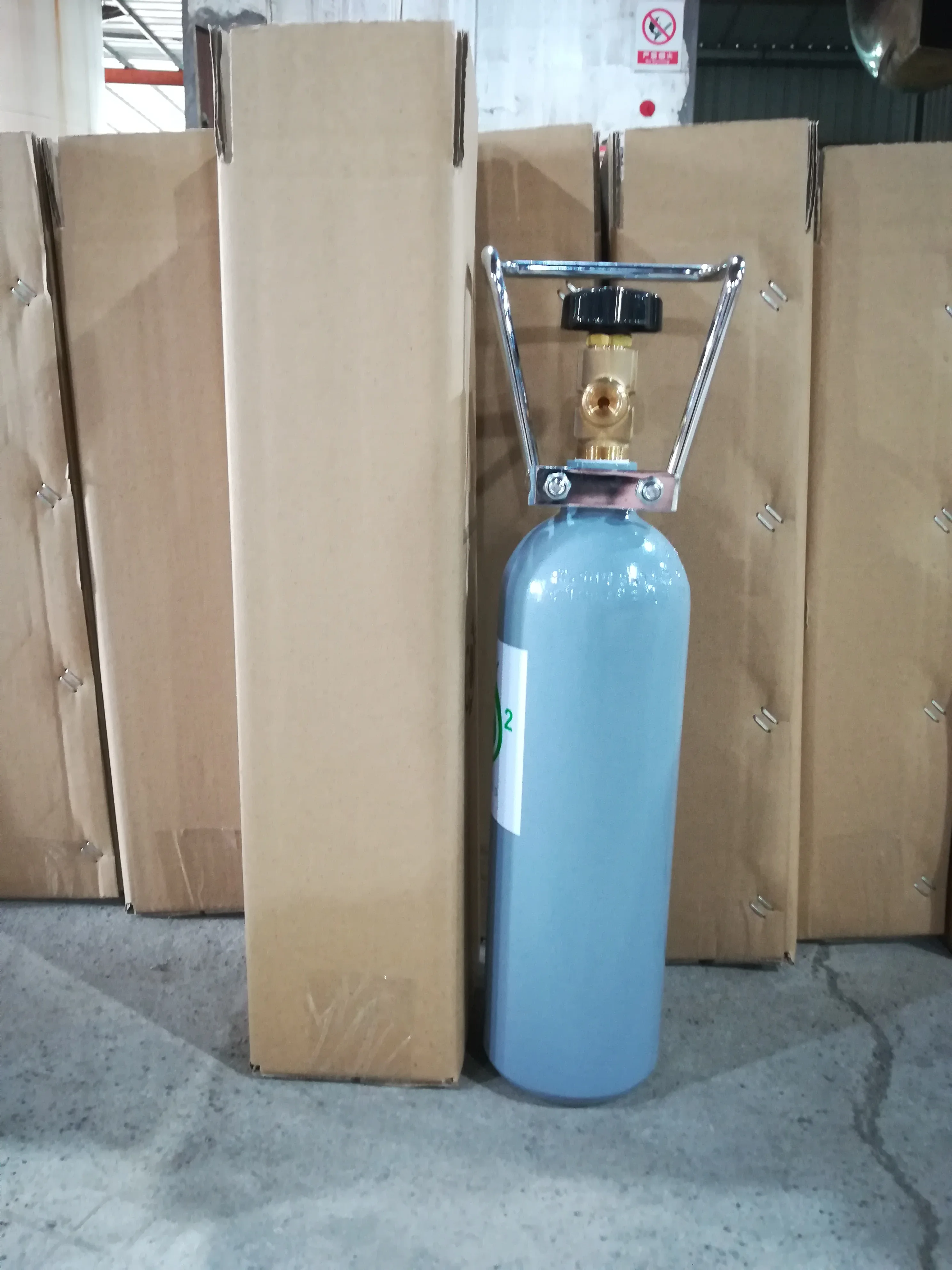 
 Газовый баллон TPED CE 2 кг 4 кг для Польши, Прямая поставка с завода  