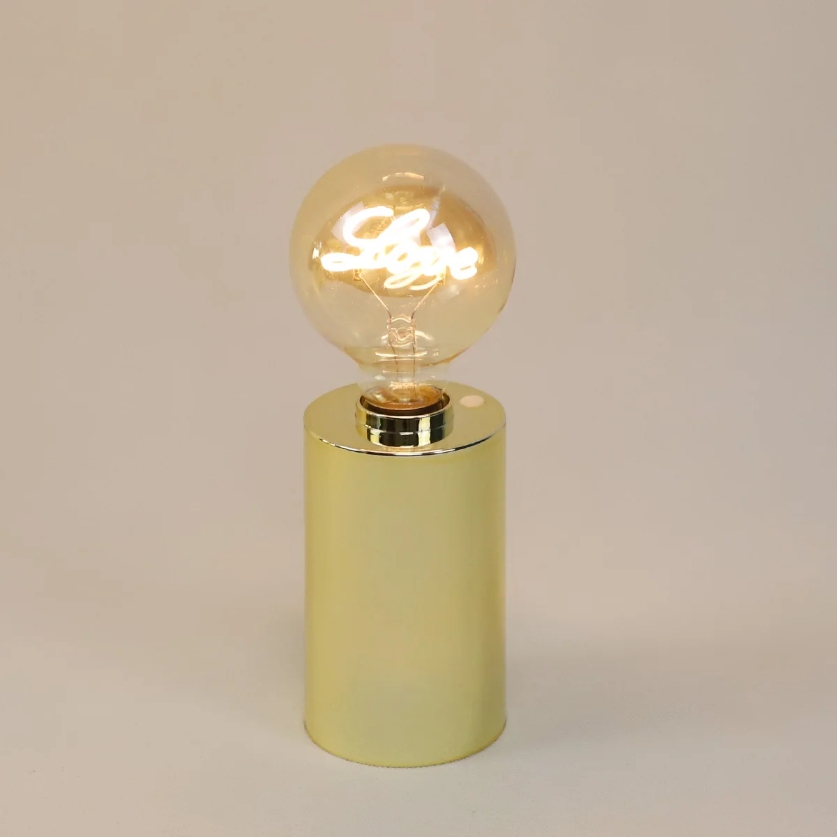 Vintage Style Battery Operated LED Bulb Light Lamp With Electroplated Plastic Base  for Bedroom Decoration