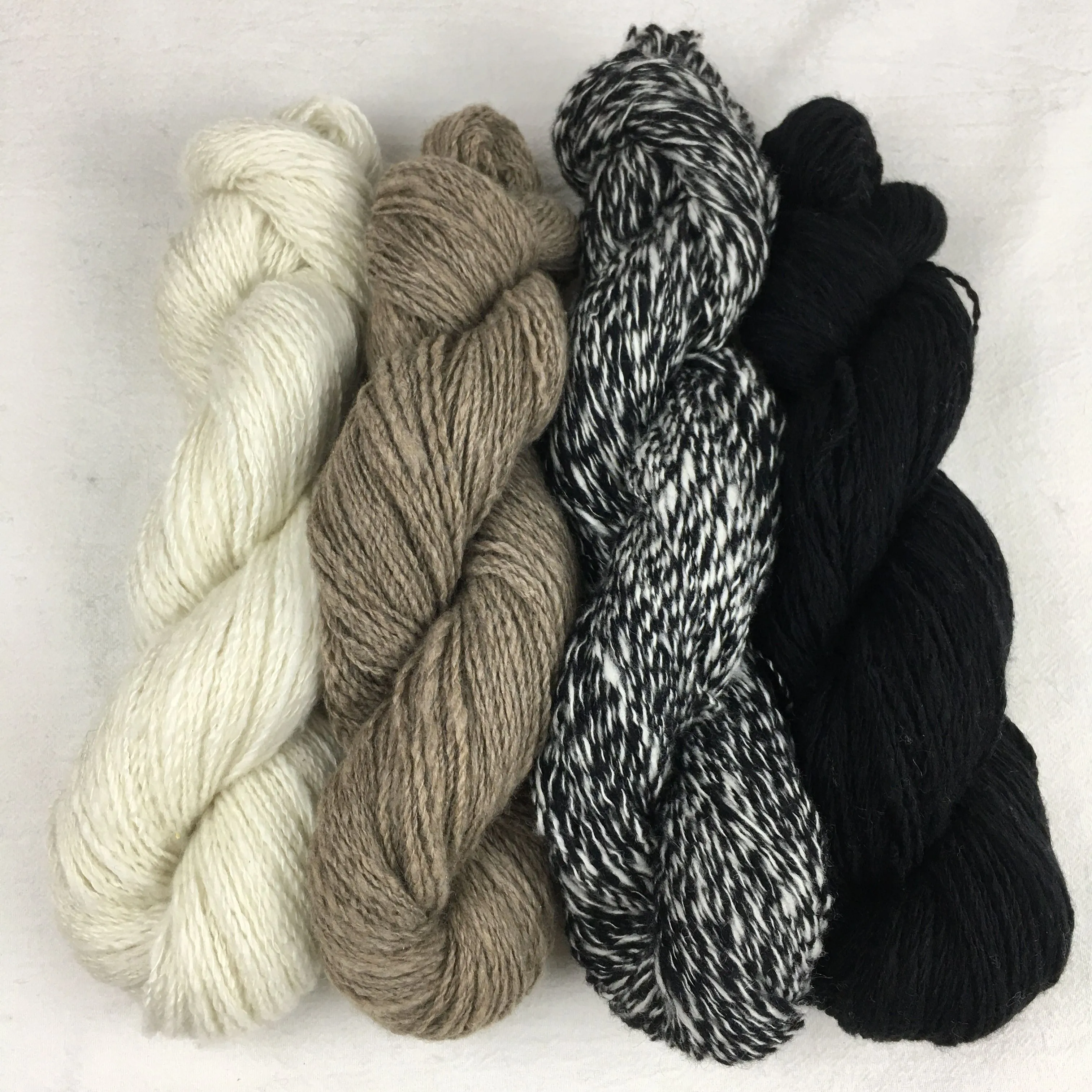 Lotus Yarns 10 Gomitoli Autumn Wind – 90% Cotone, 10% Cashmere – Fingering Weight 160m/50g – Per Maglieria A Mano E Uncinetto – Abbigliamento Neonato E Natale