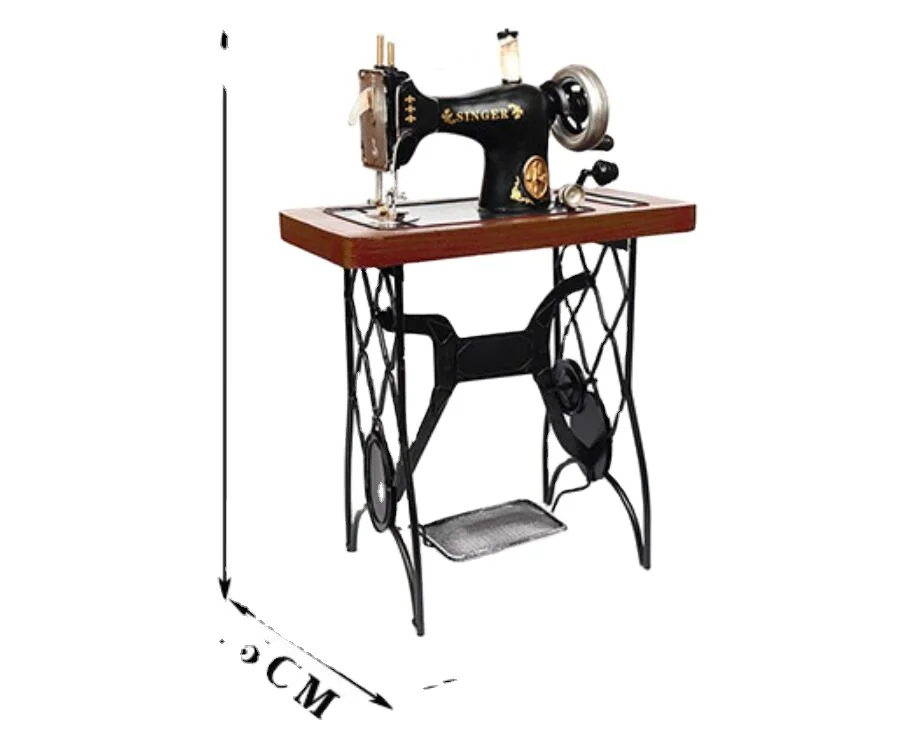 VINTAGE  SEWING MACHINE MODEL