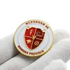 Insignias con el logotipo de la empresa